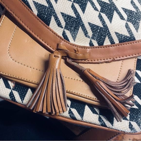 Stoddard Bayley Shoulder -Spartina 449 - Picture 15 of 16